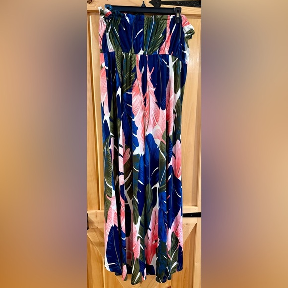 VENUS Vibrant Size L Tropical Leaf Print Maxi sundress - Picture 2 of 7